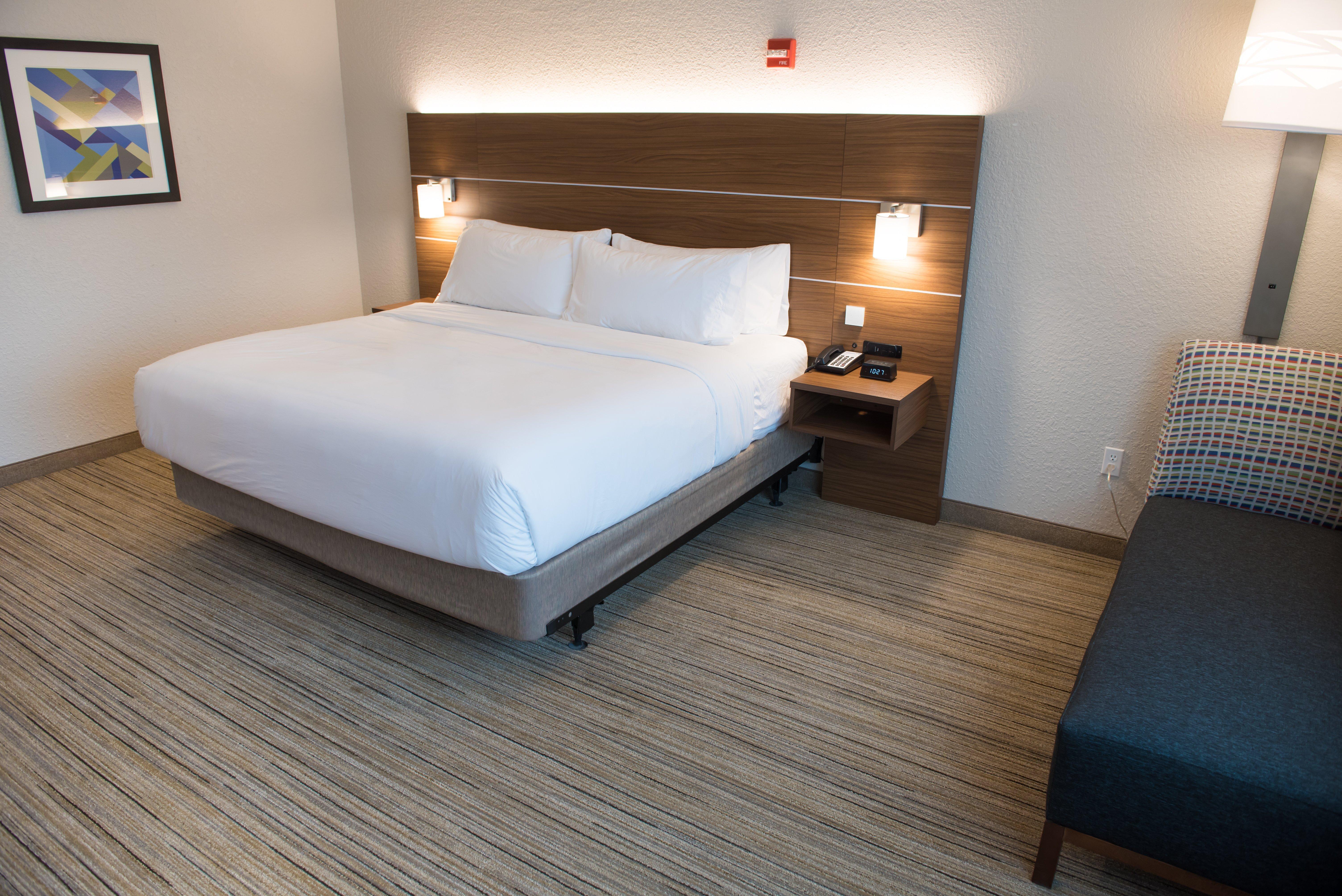 Sunnybrook Acres Holiday Inn Express & Suites - Fort Wayne North By Ihg מראה חיצוני תמונה