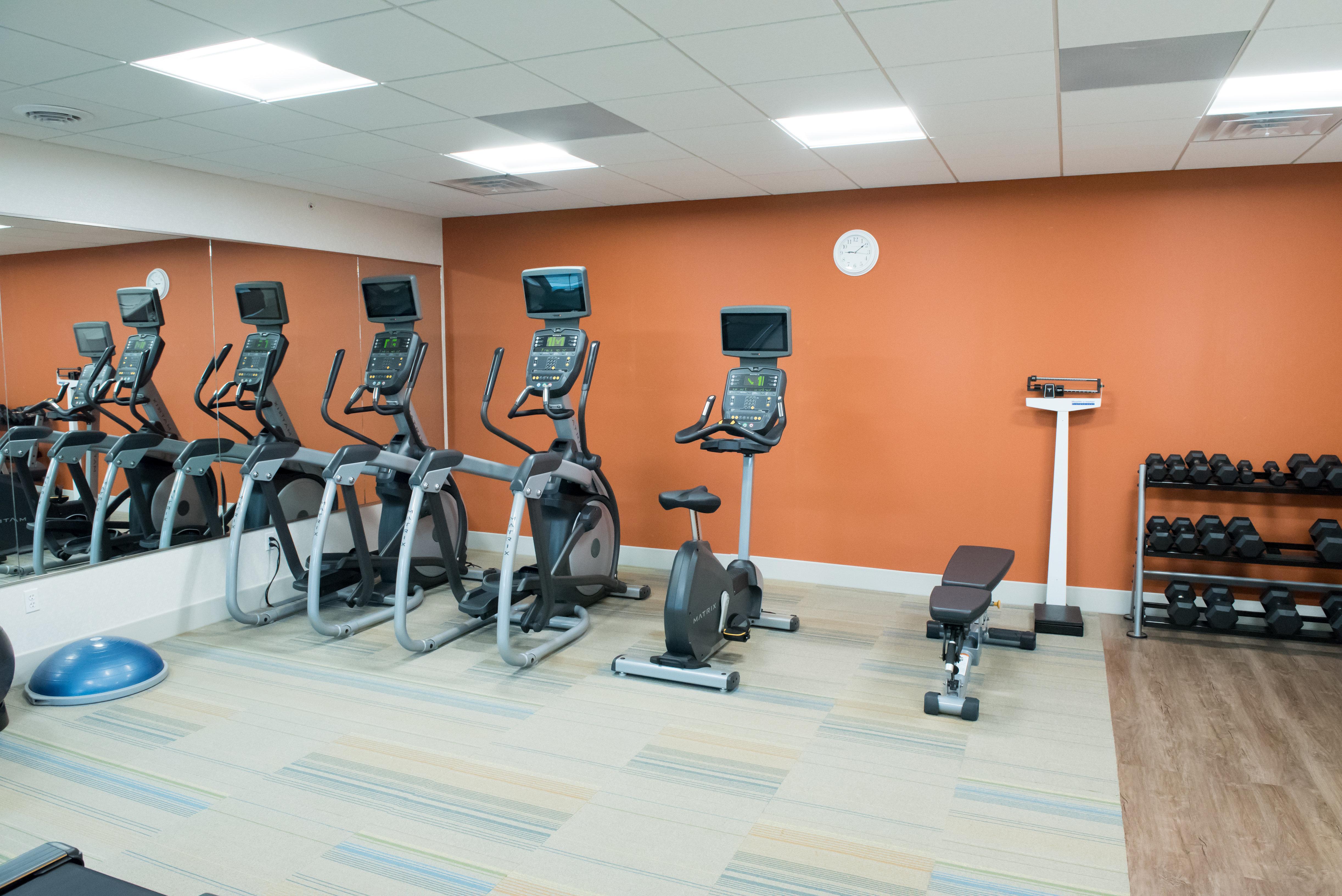 Sunnybrook Acres Holiday Inn Express & Suites - Fort Wayne North By Ihg מראה חיצוני תמונה
