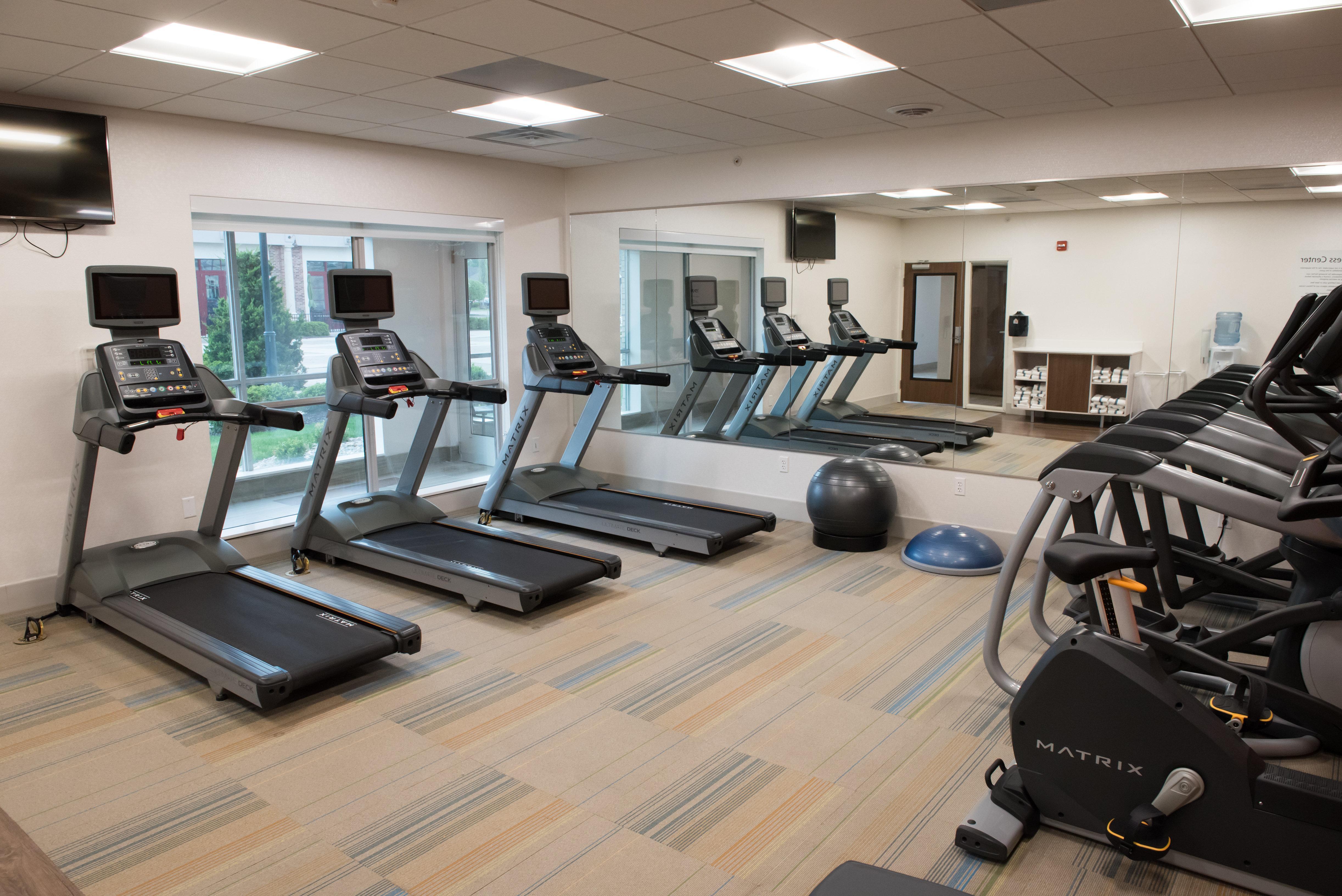 Sunnybrook Acres Holiday Inn Express & Suites - Fort Wayne North By Ihg מראה חיצוני תמונה