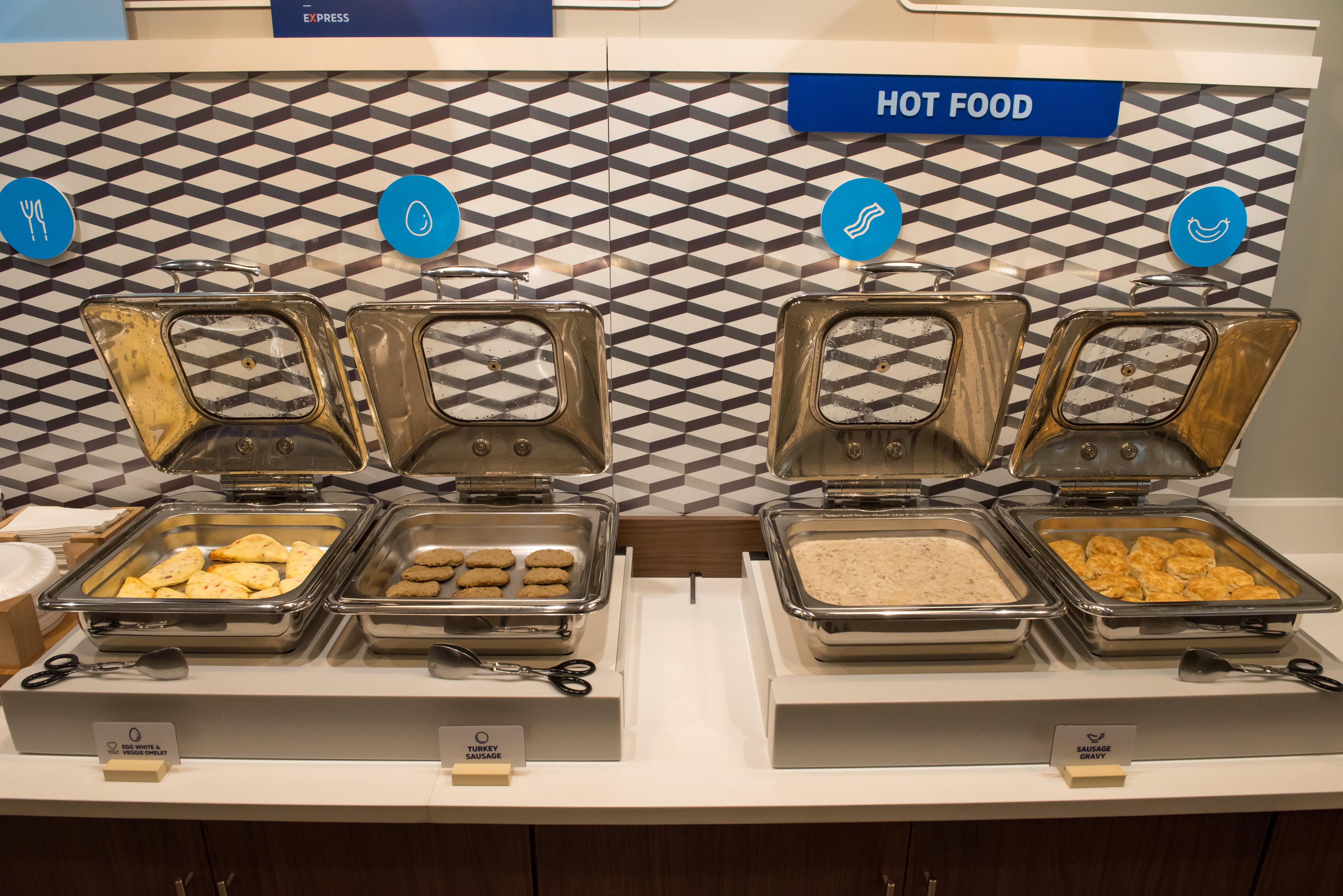 Sunnybrook Acres Holiday Inn Express & Suites - Fort Wayne North By Ihg מראה חיצוני תמונה